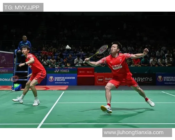 羽毛球双打中场上沟通模式与临场表现关系探讨